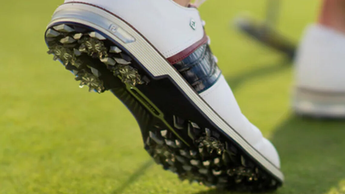 Comment changer les crampons de chaussures de golf ?